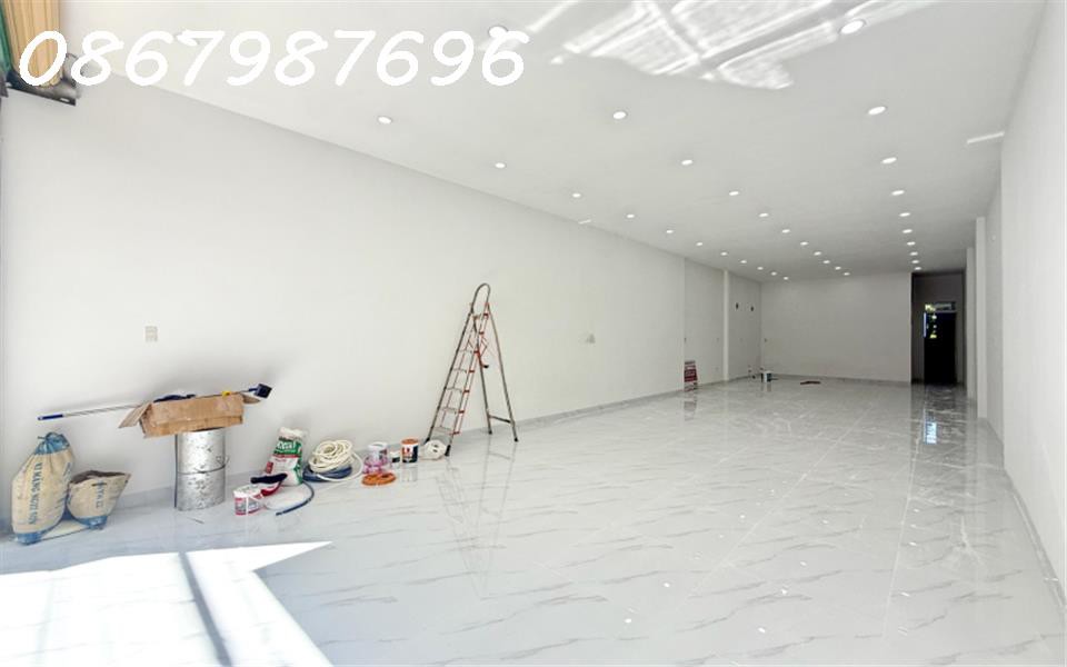 [Siêu Phẩm Showroom] Mặt Bằng Thống Nhất – 300M² – Ngang 7M – Vị Trí Đắc Địa