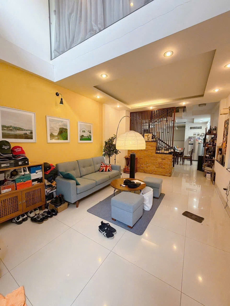 Khu Này Đc Nhiu Căn Như Vậy - 5 Tầng Lầu - Hẻm Xe Hơi - 55M2 - Nguyễn Văn Đậu, Bình Thạnh - Chỉ