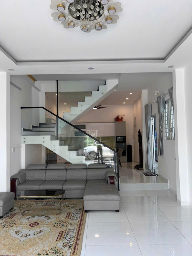Chính Chủ Cần Bán Nhà + Dãy Trọ Đang Cho Thuê