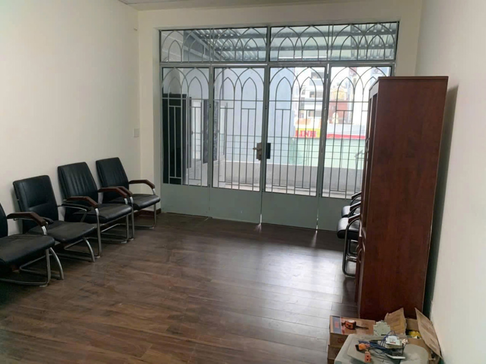 Bán Nhà Mặt Tiền Gò Dầu - Gần Ngã Tư Tân Quý, 4,5X17m - 4 Tầng - 4Pn, Hạ 13,9 Tỷ