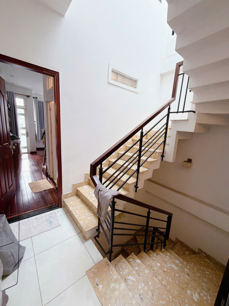 Bán Nhà Hẻm 5M Nguyễn Văn Đậu - Gần Hoàng Hoa Thám, 4X14m, 5 Tầng- 6Pn, Chỉ 10,5 Tỷ