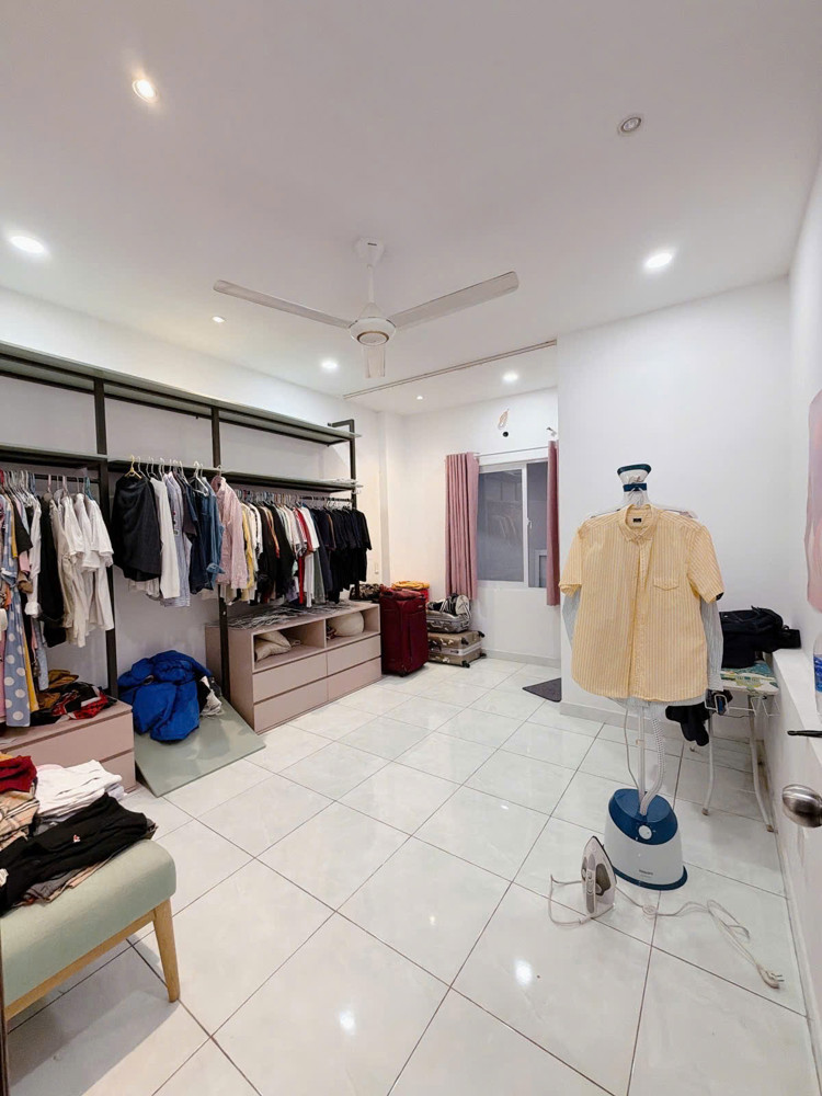 Bán Nhà Hẻm 5M Nguyễn Văn Đậu - Gần Hoàng Hoa Thám, 4X14m, 5 Tầng- 6Pn, Chỉ 10,5 Tỷ