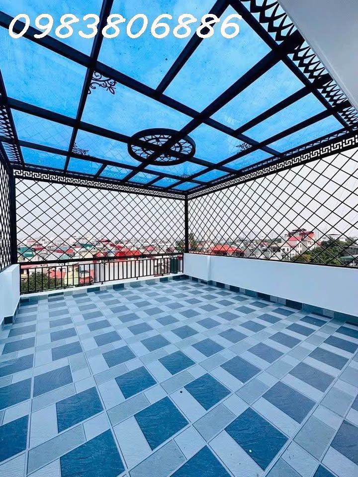 Trung Tâm Long Biên-Ngọc Lâm-Thông Hồng Tiến -Dt -75M2-7 Tầng- Hơn 18Tỷ- 7 Chỗ