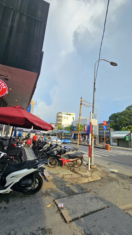 Nhà Đầu Tư Dòng Tiền 13 Chdv 1180/12 Quang Trung, Gò Vấp, 125M2, Dòng Tiền 100Tr/tháng, Giá Rẻ Bất