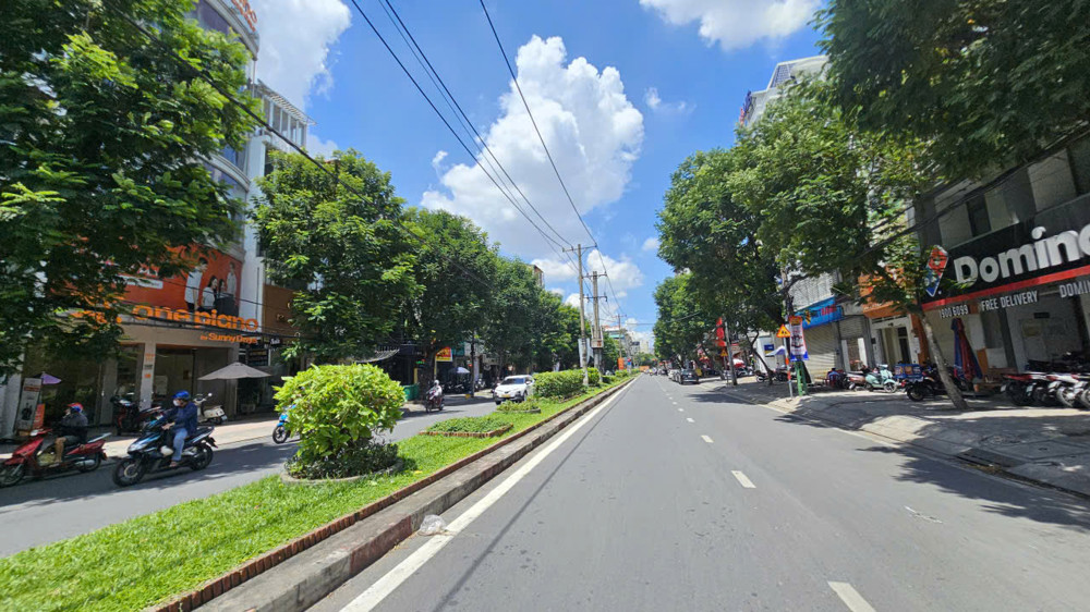 Chủ Cần Tiền Bán Gấp Nhà Mặt Tiền Bàu Cát 133M2, Kinh Doanh Đỉnh, Giá Tốt Nhất Khu Vực - Lh: