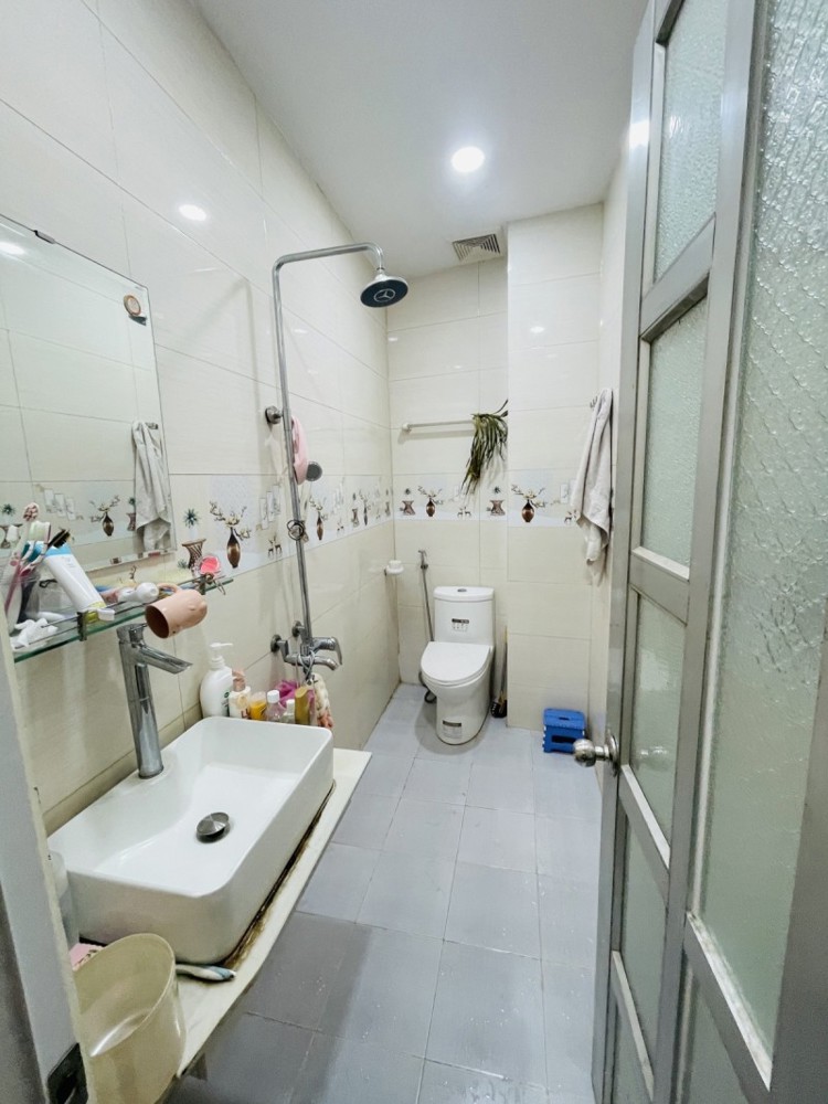 Bán Nhà Đường Kha Vạn Cân, Linh Trung, Thủ Đức, Tp Hcm. Dt 56M2, 4 Tầng. Giá - 8.5 Tỷ