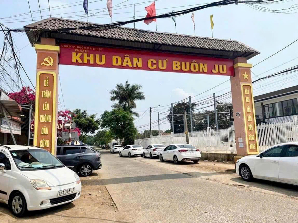 Mặt Tiền Đường D5 - Buôn Ju - Tân An