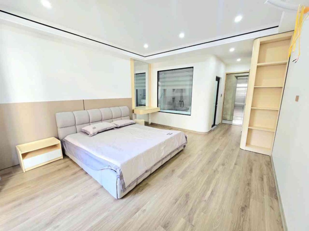 Bán Nhà Thạch Bàn 45M2- 6 Tầng Thang Máy- Gara Ô Tô- Nội Thất- 11.X Tỷ