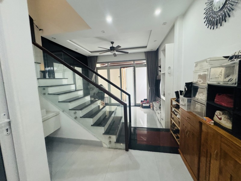 ► Nhà Sát Mt Tống Phước Phổ, Gần Quảng Trường, 42M2, 4 Tầng, 4.X Tỷ