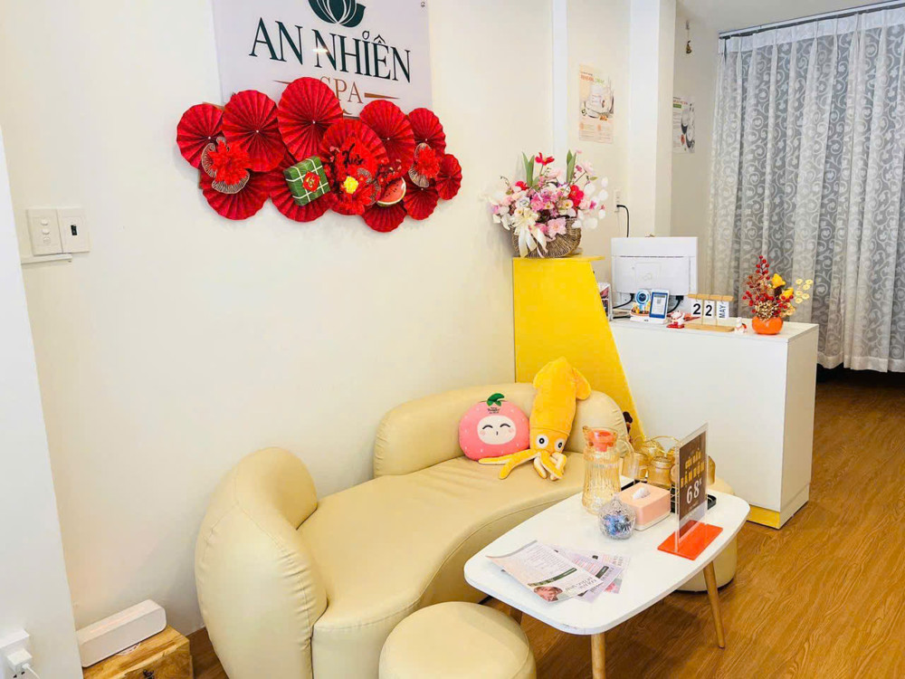 Cho Thuê Spa 30 Tr “ Gội – Nail – Facial – Body “ Spa Decor Đẹp Lắm , Spa 7 Giường, Tel :