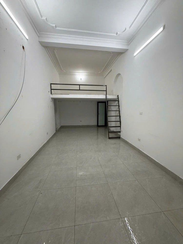 Chính Chủ Sang Nhượng Cửa Hàng Tại Ngõ 20 Mỹ Đình, Hà Nội