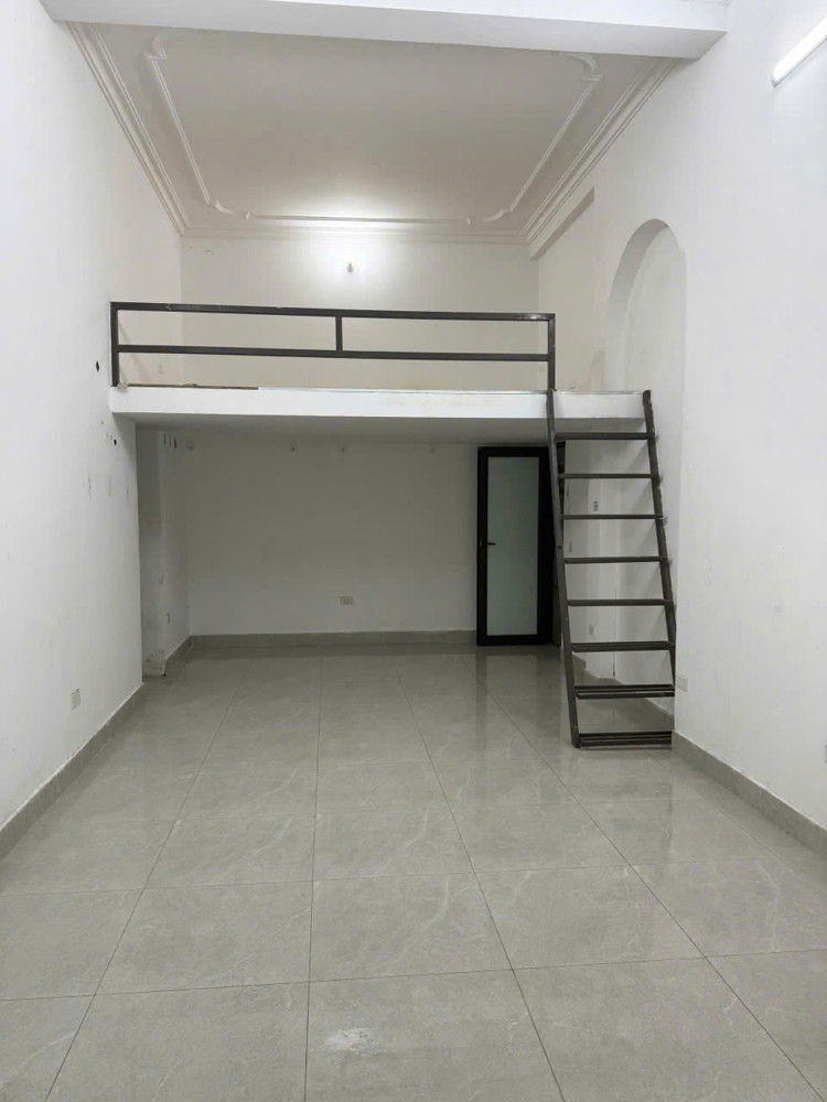Chính Chủ Sang Nhượng Cửa Hàng Tại Ngõ 20 Mỹ Đình, Hà Nội