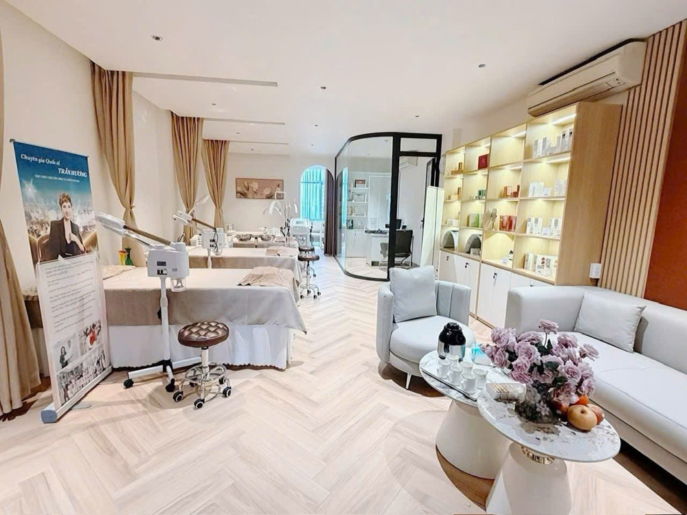 Sang Nhượng Spa Khu Vực Hà Đông Đang Hoạt Động Ổn Định – Vào Làm Ngay