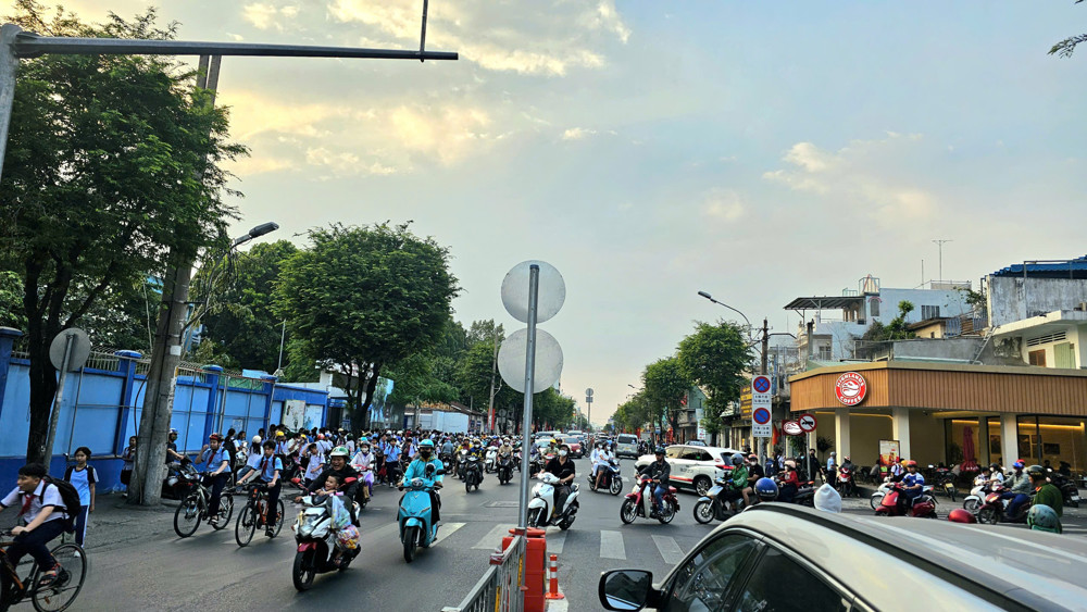 Chính Chủ Bán Gấp Nhà Mặt Tiền Bàu Cát, Tân Bình, 133M2 Chỉ 15 Tỷ. Vị Trí Vàng Kinh Doanh Đỉnh, Sổ