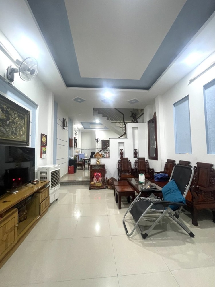 Bán Nhà Đường Số 4, Hiệp Bình Phước, Thủ Đức, Tp Hcm. Dt 75, 3 Tầng. Giá - 7.15 Tỷ