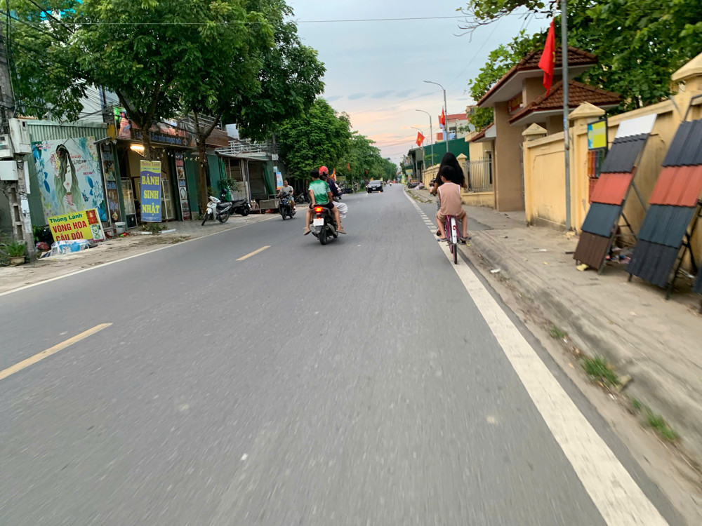 Nhà Có Việc E Cần Bán Gấp Mảnh Đất Vsip Gía 1.4 Tỷ