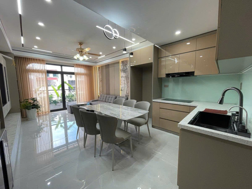 Bán Nhà Nguyễn Văn Linh 45M 6 Tầng Thang Máy Mt4.2m Gara Ô Tô Nhỉnh 12 Tỷ
