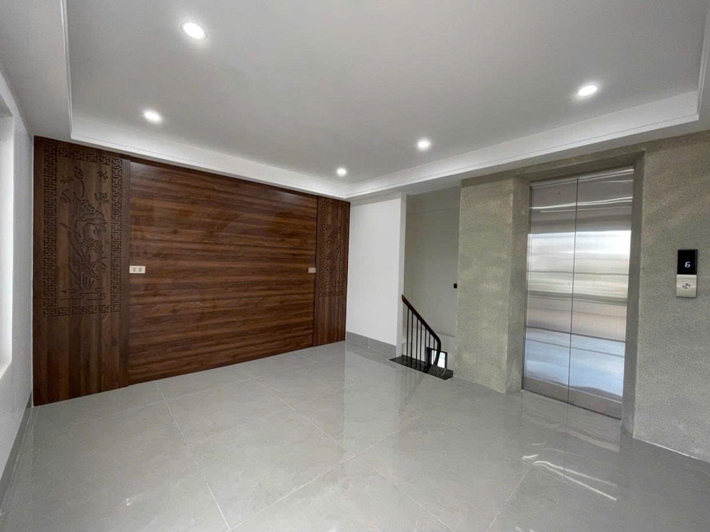Bán Nhà Nguyễn Văn Linh 45M 6 Tầng Thang Máy Mt4.2m Gara Ô Tô Nhỉnh 12 Tỷ