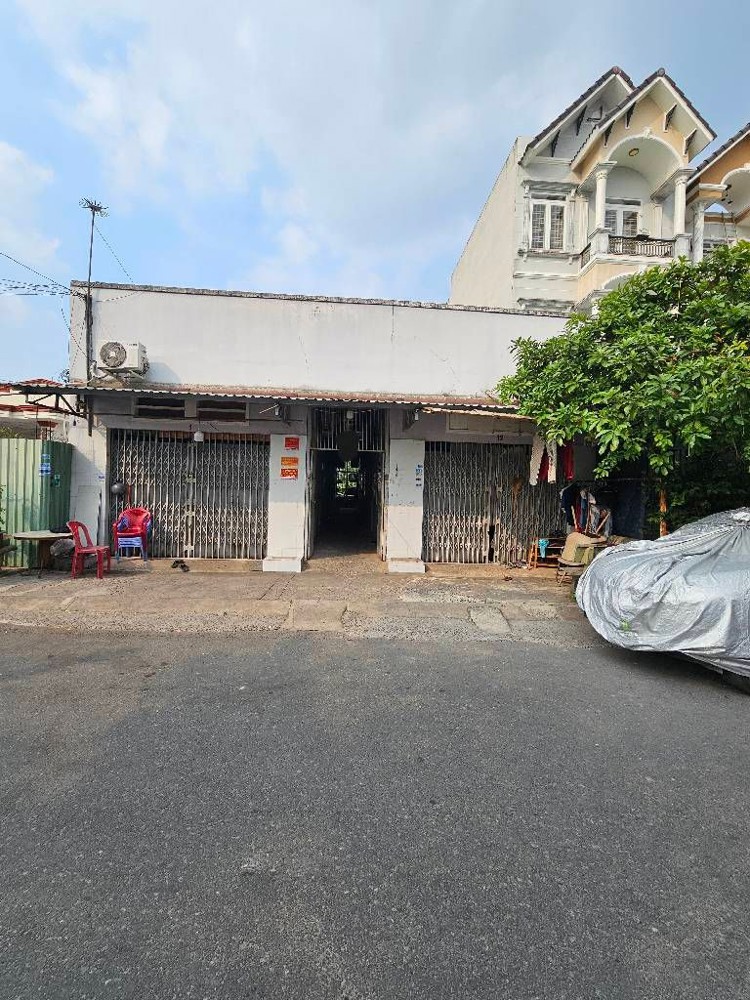 Bán Dãy Trọ Trinh Thị Miềng Hóc Môn 10 X23 Giá Chỉ 9,5 Tỷ