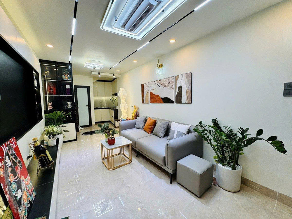 Hot - Bán Nhà Trần Khát Chân – Hai Bà Trưng 33M² – 5 Tầng – 7.X Tỷ