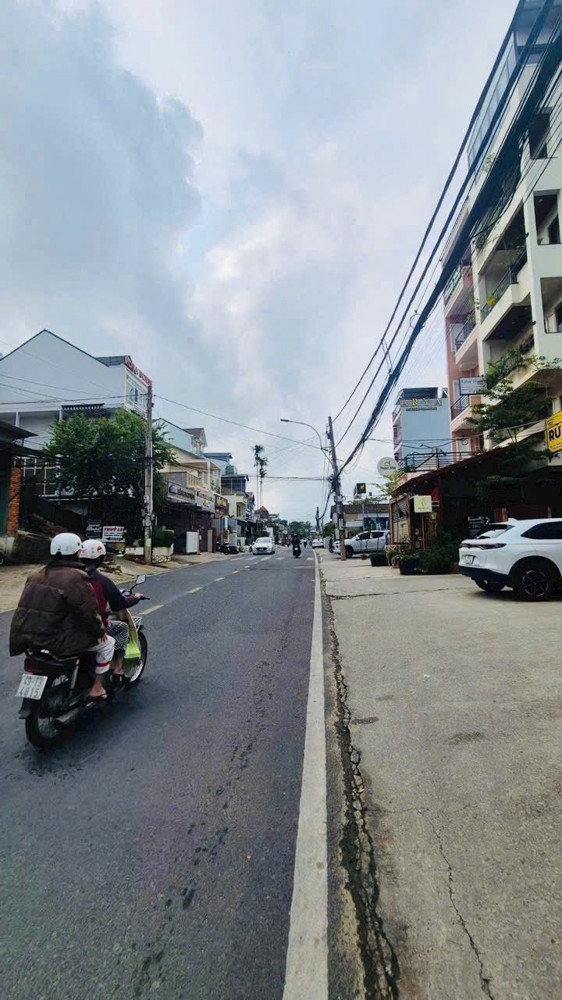 Chính Chủ Cần Bán Nhanh Nhà 6 Tầng, Mặt Tiền Đường Lớn, Kinh Doanh Khách Sạn
