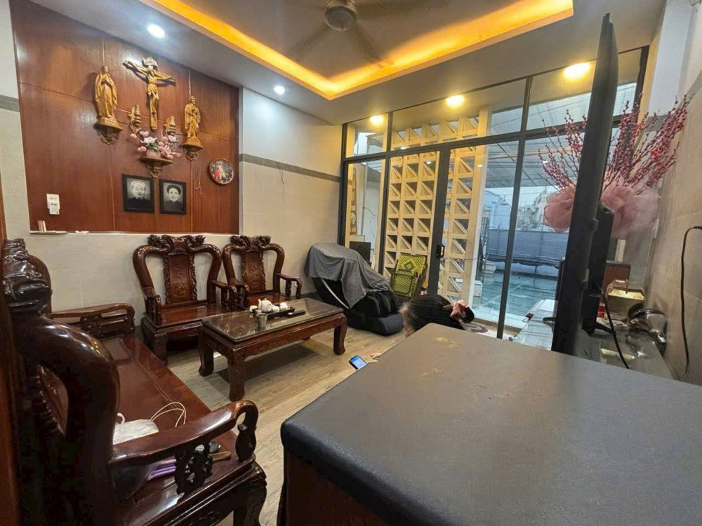 Nhà 5 Tấm (4X20) Mặt Tiền Nguyễn Văn Quá Giảm Ngay 1.3 Tỷ Giá Chỉ 11.2 Tỷ