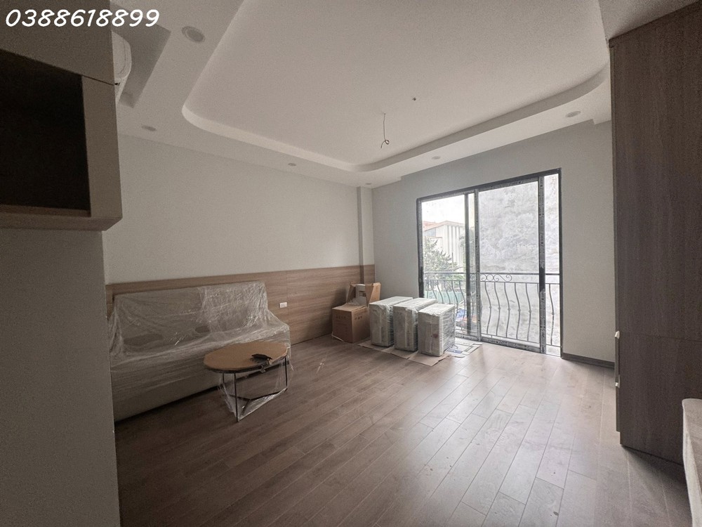 Bán Toà Apartment Mặt Phố Đội Cấn - Linh Lang - 9 Tầng Tm - Dt 180Tr/th - 61 Tỷ