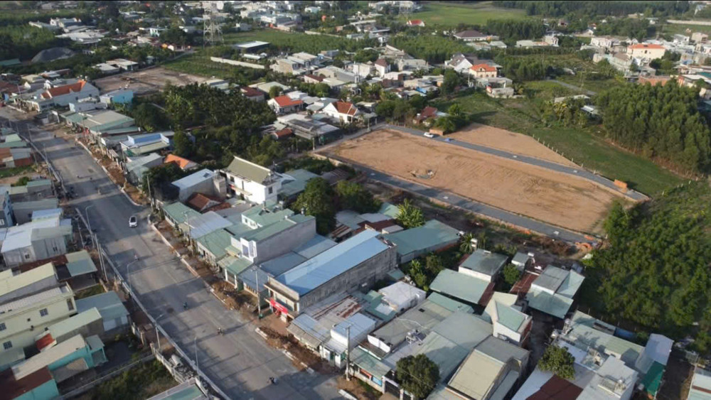 *** Bán Đất Thạnh Phú (Vĩnh Cửu) - Vị Trí Cực Kì Đắc Địa ***