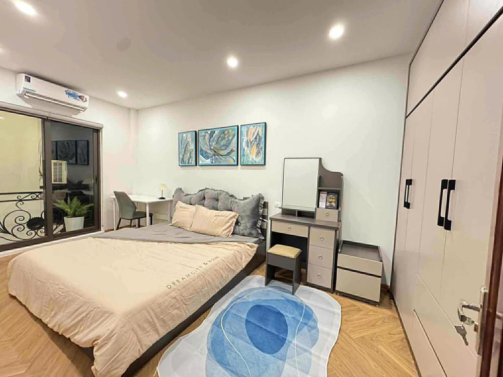 40M2 Nhà Xinh Thạch Bàn – Chỉ Việc Xách Vali Về Ở