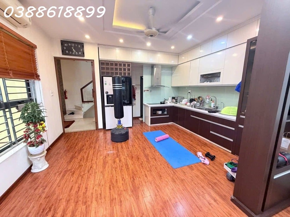 Mặt Phố Linh Lang - Ba Đình - 7 Tầng Thang Máy - 3 Mặt Thoáng - Kinh Doanh Đỉnh