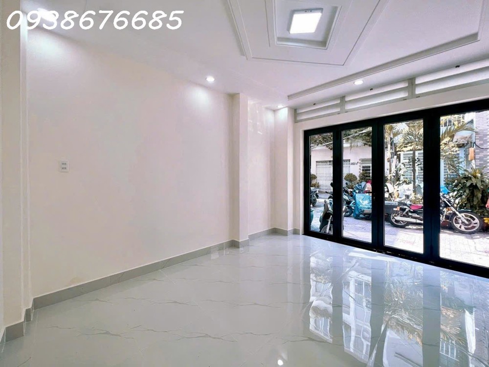 Bán Nhà 2 Tầng Mặt Tiền Hxh 6M Đ.nguyễn Khắc Nhu, Quận 1 - Dt 4M*11m Vuông Đẹp- Chỉ 14T- Nơi Tập