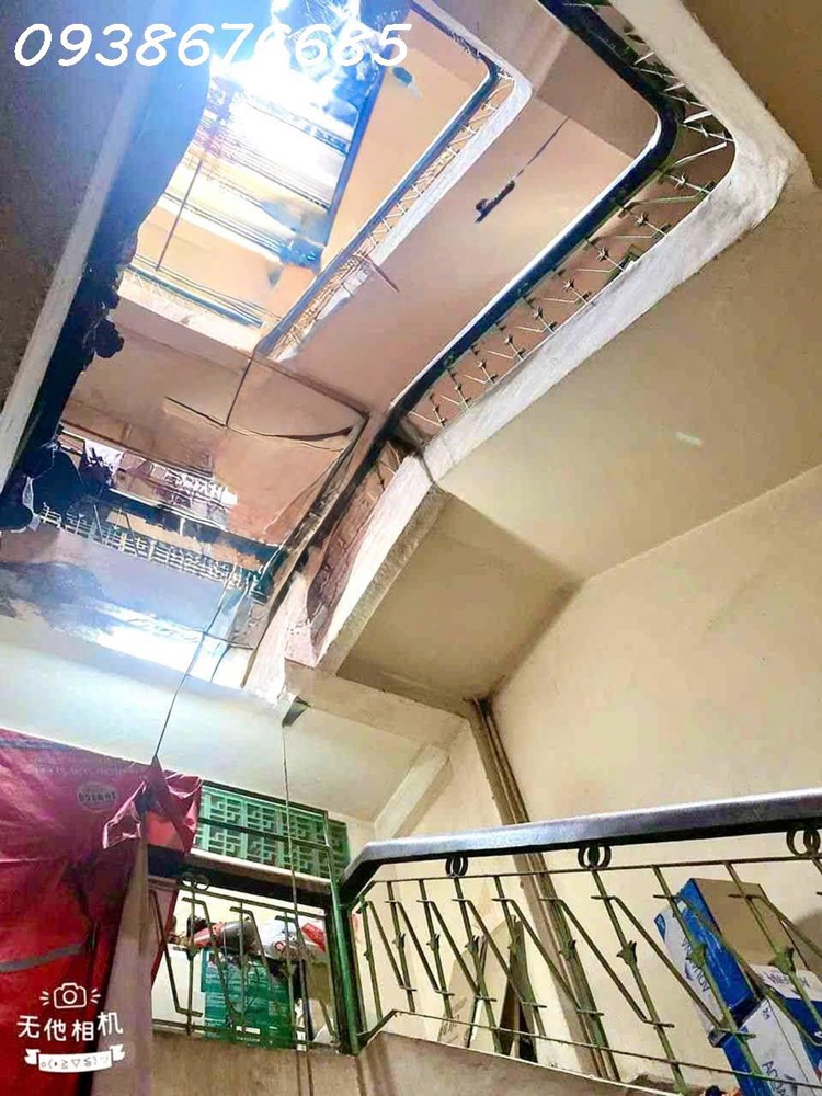 Bán Nhà 5 Tầng Mặt Tiền Hẻm Chợ Kinh Doanh Đ.yersin, Quận 1- Dt 4M*20,5M- Giá Trị Khai Thác Dòng