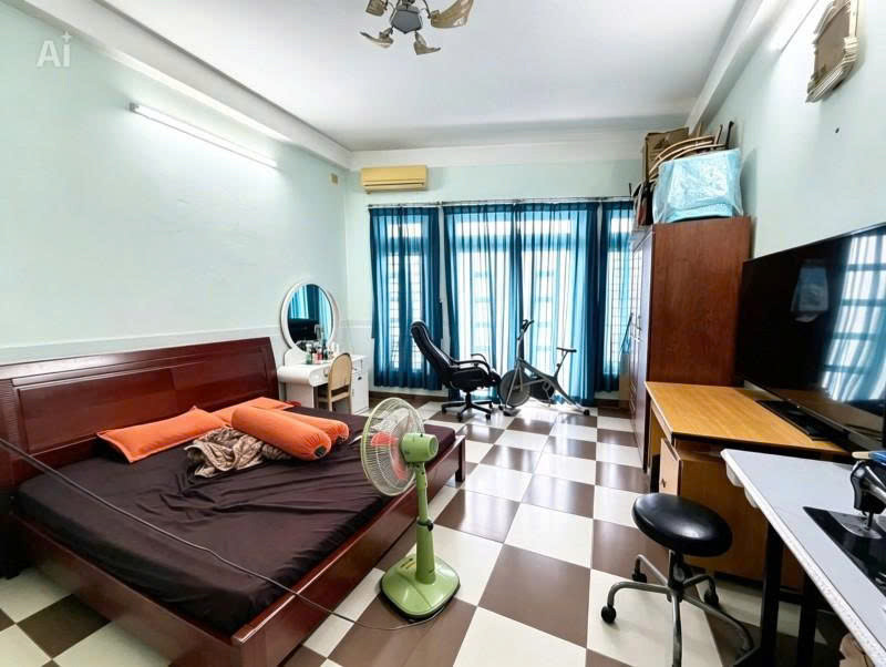 Bán Nhà Mặt Tiền Phạm Văn Chiêu - Đối Diện Chợ Thạch Đà, 4,4X28m, 4 Tầng - 5Pn, 15,9 Tỷ