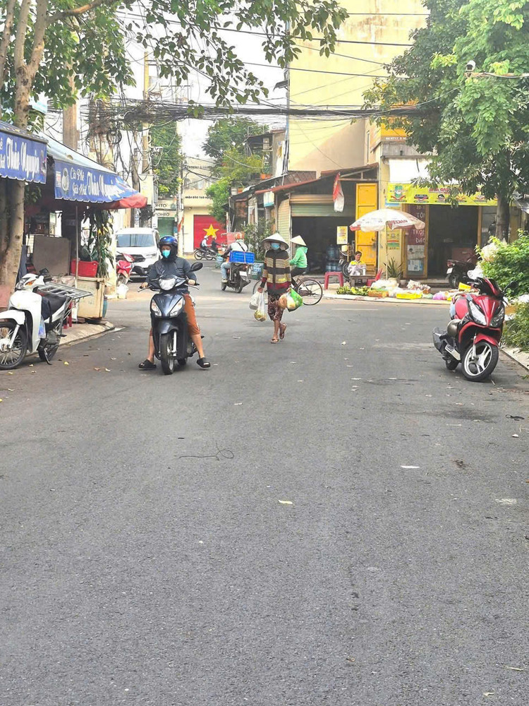 Cần Bán Cặp Nhà (8.3X8.8) 1 Trệt 1 Lầu Ngay Mặt Tiền Thông Hiệp Thành 20, Quận 12