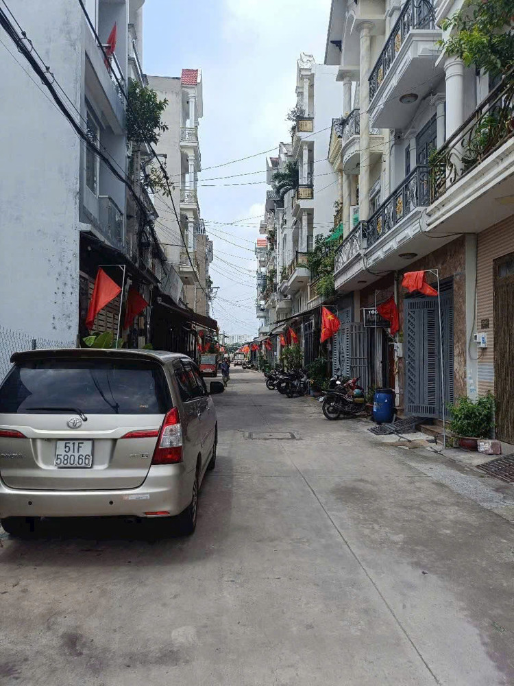 Nhà 3 Tầng (4X15) Mặt Hẻm 8M – Đường Bùi Văn Ngữ, Q.12 – Giá Chỉ 5.15 Tỷ Tl