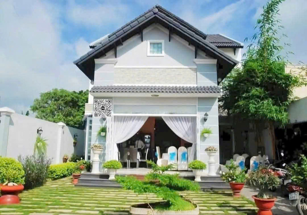 Biệt Thự Siêu Vip (10X25) Mt Trần Văn Mười, Nhựa Thông, Sân Xe Hơi Rộng