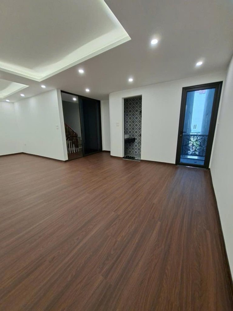 Hiếm Bán - Đức Giang - Long Biên - Nhà Dân Xây Chắc Chắn - Diện Tích Rộng Thoáng - 58M - Nhỉnh 7 Tỷ