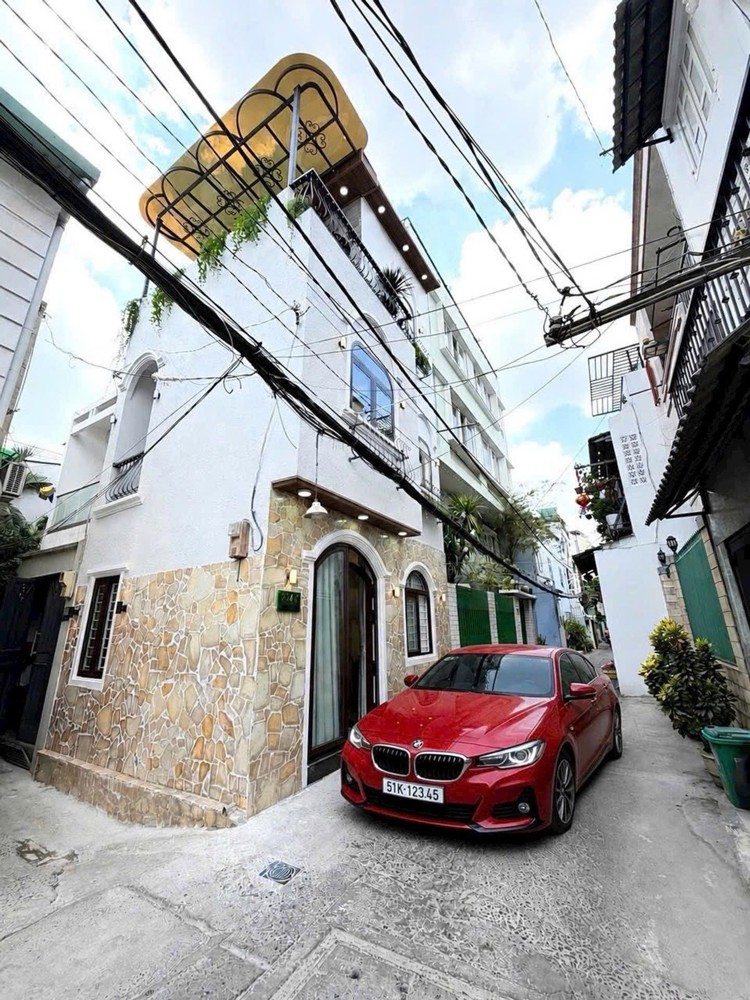 Homestay Mini Siêu Xinh Giữa Lòng Sài Gòn – Góc 2 Mặt Thoáng, Hẻm Xe Tải, Khai Thác Dòng Tiền Cực