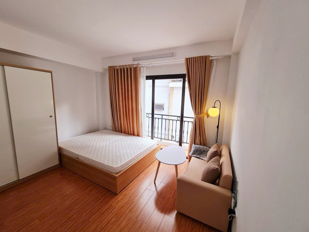 Cho Thuê Ccmn Đẹp Thoáng Ban Công Rẻ Tại 12 Lương Khánh Thiện, Tân Mai