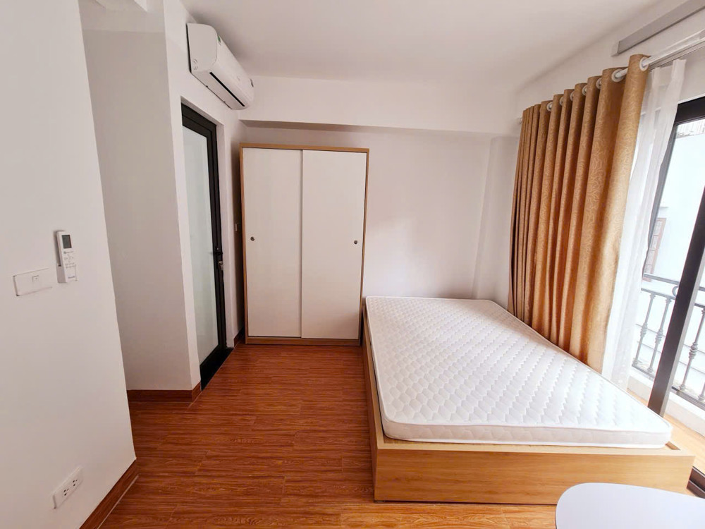 Cho Thuê Ccmn Đẹp Thoáng Ban Công Rẻ Tại 12 Lương Khánh Thiện, Tân Mai