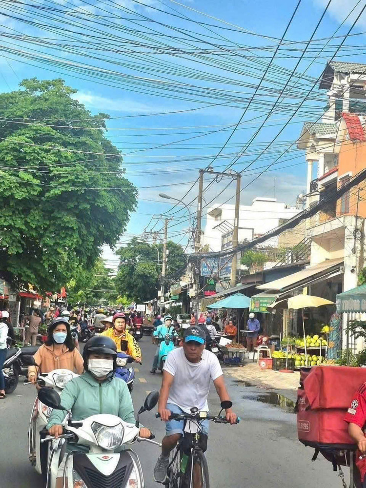 Nhà 2Shr – Mặt Tiền Chợ Nguyễn Thị Tràng, Hiệp Thành, Q.12 – Thuê 40Tr/tháng