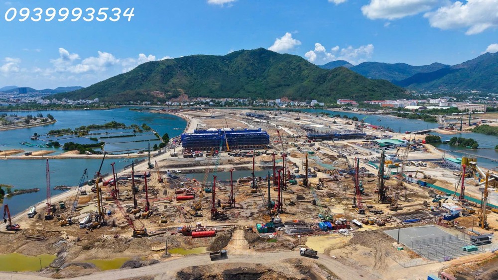 Bỏ Qua Những Con Số Lợi Nhuận, Hãy Nhìn Charmora City Bằng Ánh Mắt Của Một Người Từng Đi Du Lịch
