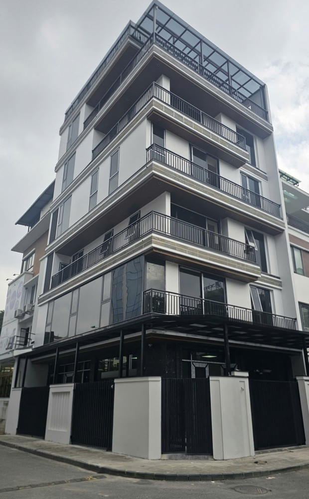 Cho Thuê Nhà, 86M2- 5.5T, Nguyễn Trường Tộ, Hàng Than, Trấn Vũ -32 Tr