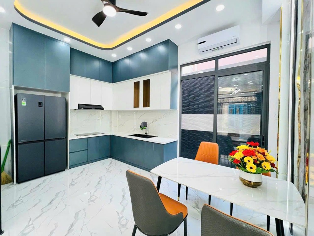 Chị Nhân Bán Nhà Hẻm Xe Hơi Dương Cát Lợi, 4 Tầng, 5X12m, Tặng Nội Thấ