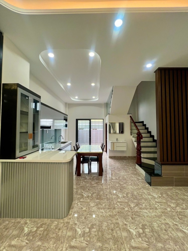 Bán Nhà Đường Số 160, Tăng Nhơn Phú A, Q9, Thủ Đức, Tp Hcm. Dt 75M2, 3 Tầng, Sh. Giá 6.7 Tỷ