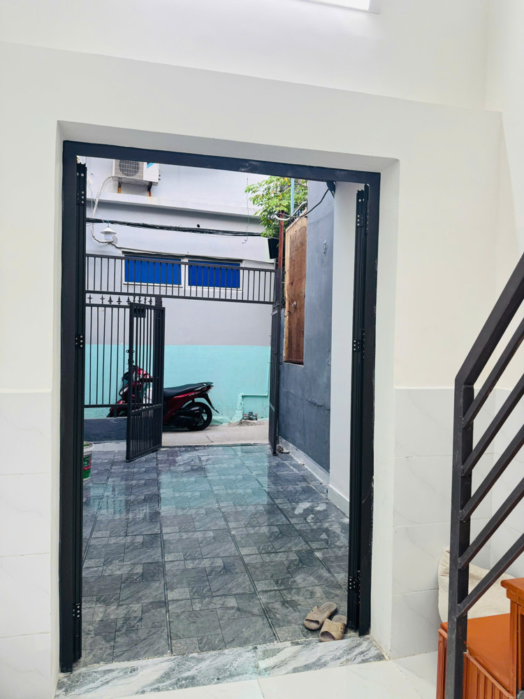 ► 2 Mặt Kiệt Thông, 1 Nhà Ra Ô Tô, Gần Mt Điện Biên Phủ, 40M2, Sân Rộng, 2.X Tỷ