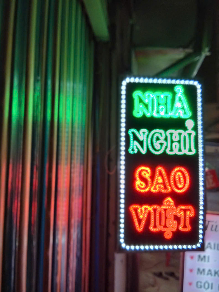 Chính Chủ Sang Nhượng Nhà Nghỉ Sao Việt - Vị Trí Vàng Hồ Tùng Mậu - Sát Bến Xe Mỹ Đình