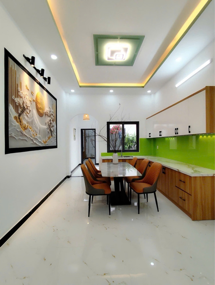 Bán Nhà 704/ Hương Lộ 2, Bình Tân - Dttt 4X23m - 3 Tầng - Hxh - 7.85 Tỷ (Thương Lượng)