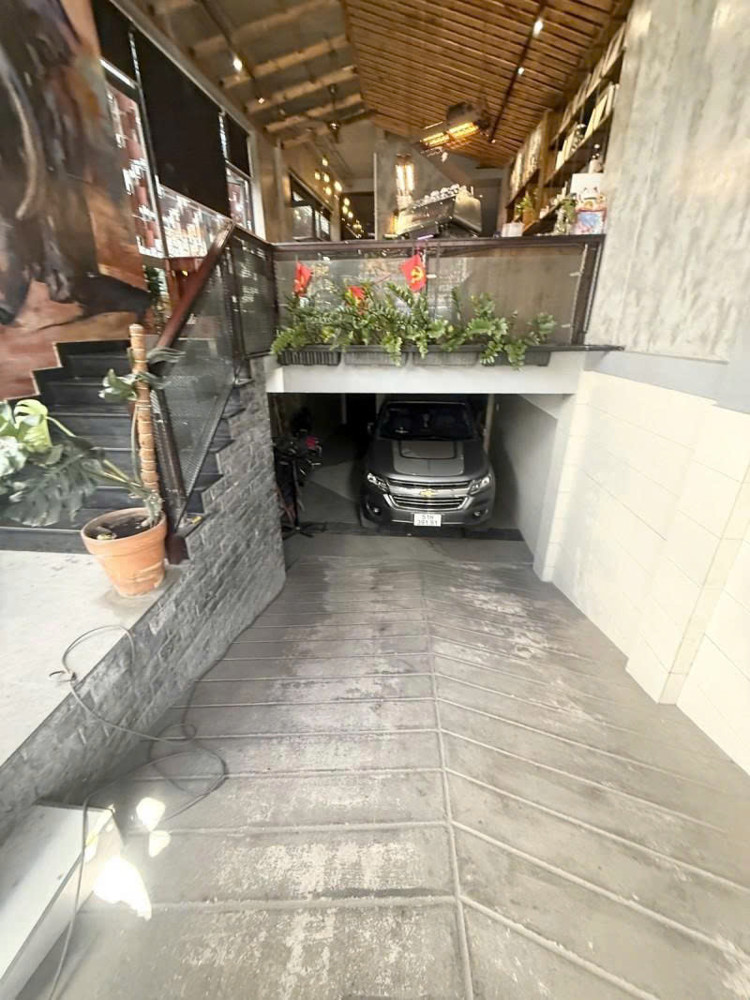 Bán Nhà Mặt Tiền Phạm Văn Bạch, P15 Tân Bình, 7,5X21m, 8 Tầng - Hđt 100Tr, 27,9 Tỷ