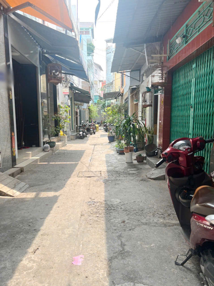 Bán Nhà Mới 3.4*11M Hẻm Hưng Phú P10q8 P.chánh Hưng Full Nội Thất